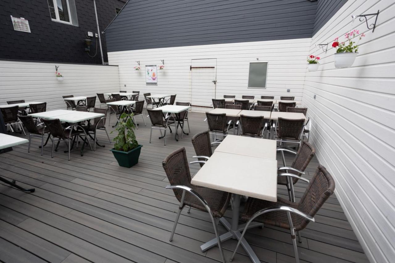 Logis-Hotel & Restaurant Le Carnot Bolbec Exteriér fotografie